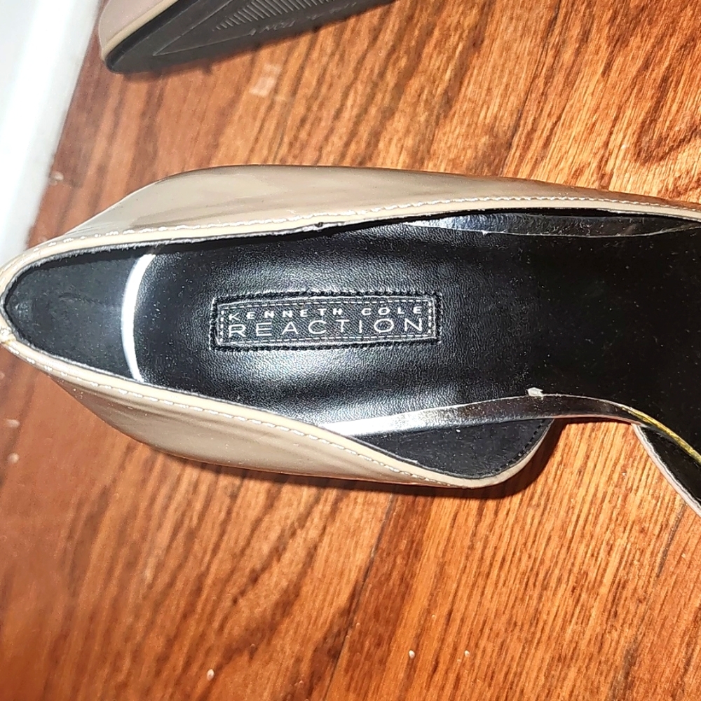 Kenneth Cole Heels - Picture 5 of 5